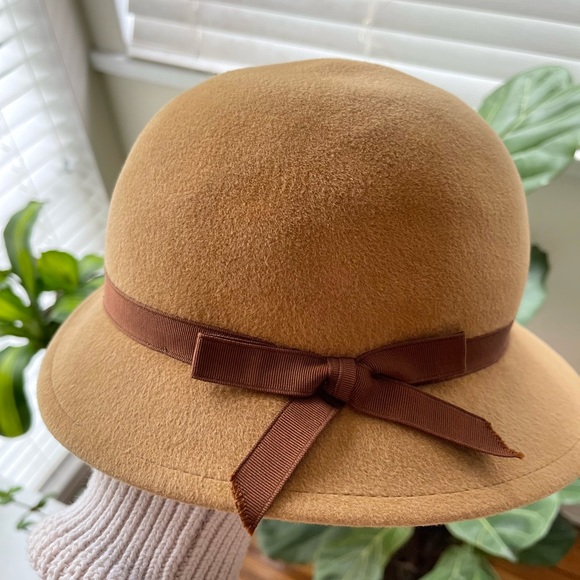 used Borsalino Hat in Tan. - Picture 2 of 6